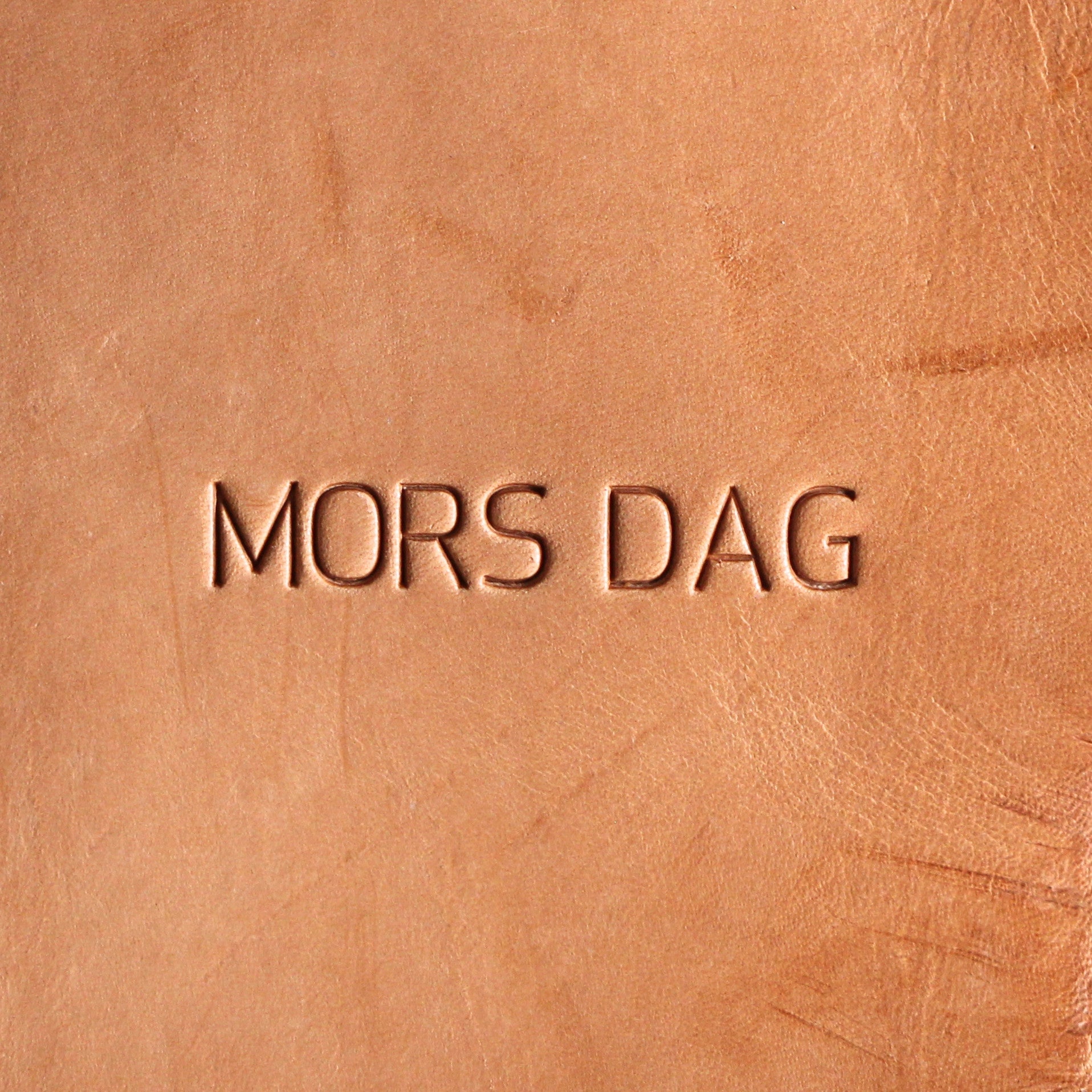 Skal mors dag fejres med læder?