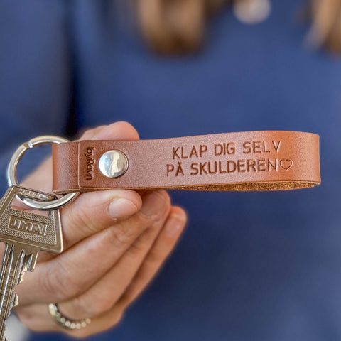 Nøgleringe i læder med navn og personligt tryk